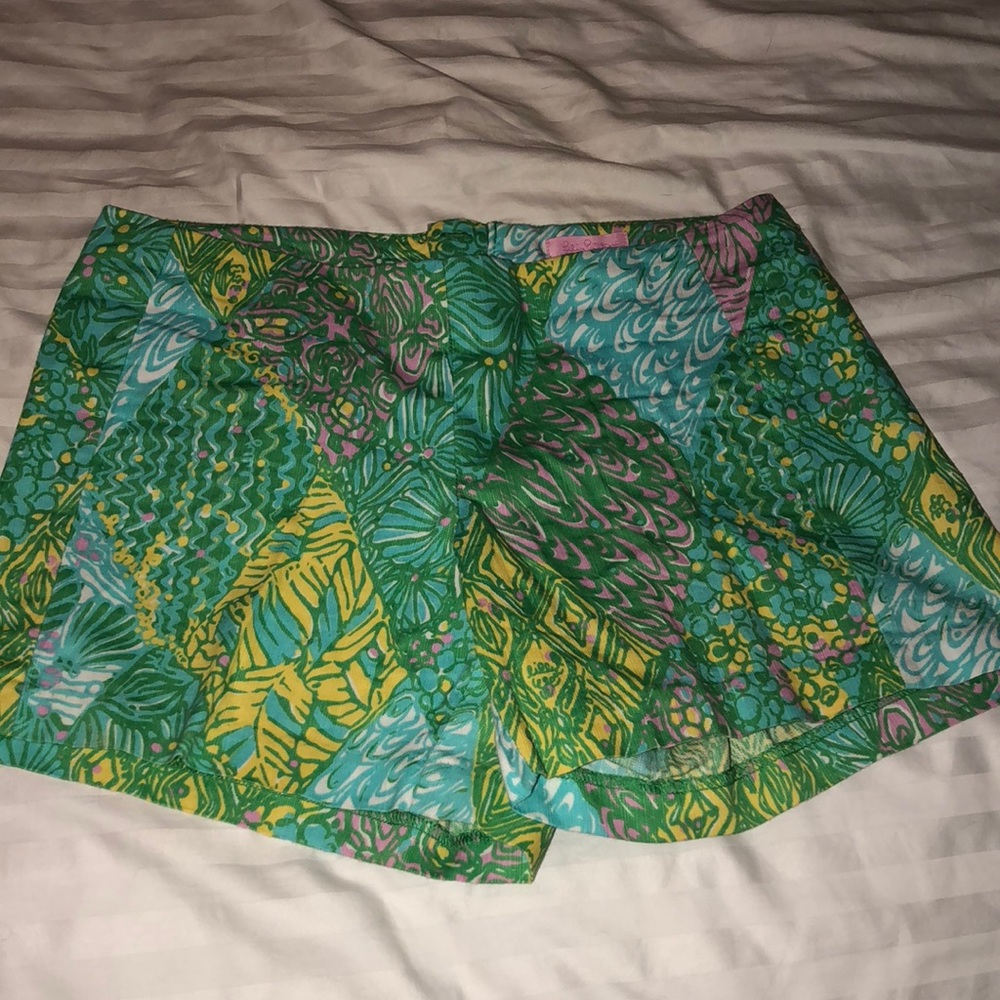 Lilly Pulitzer shorts - excellent condition